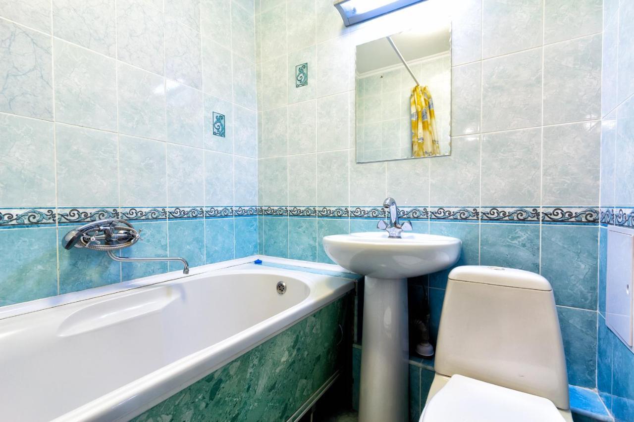 433 Lighthouse Apartments Arbat - Traveler'S Choice Almaty Exterior photo